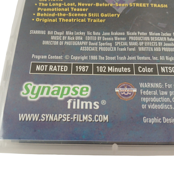 Street Trash – Special Two-Disc Meltdown Edition ~ Autograph Edition #24/50 - Picture 8 of 16